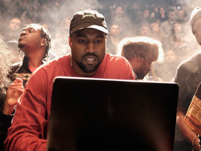 不只成為終身會員！成人網站 Pornhub 傳出極力網羅 Kanye West 出任創意總監一職