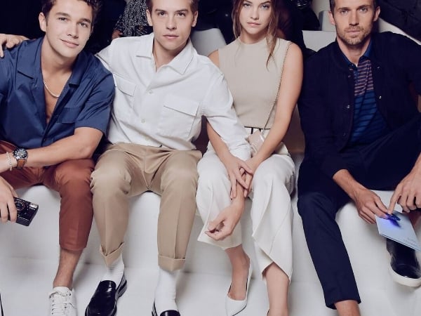 首次！紐約時裝周 BOSS 2019 春夏男女裝同台亮相，《小查與寇弟》的 Dylan Sprouse 牽手名模女友 Barbara Palvin 一同放閃出席