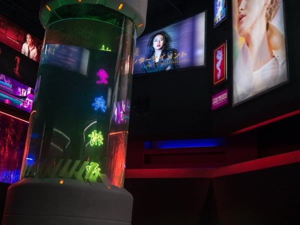 台灣第一間CYBERPUNK融合中國風的服飾店！ 「金 JINesternau」不只賣衣服，更帶你體驗文化