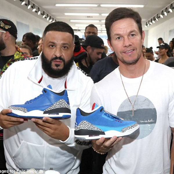 喬丹鞋款頭號粉絲馬克華伯格，力挺鞋頭 DJ Khaled 聯名鞋款！