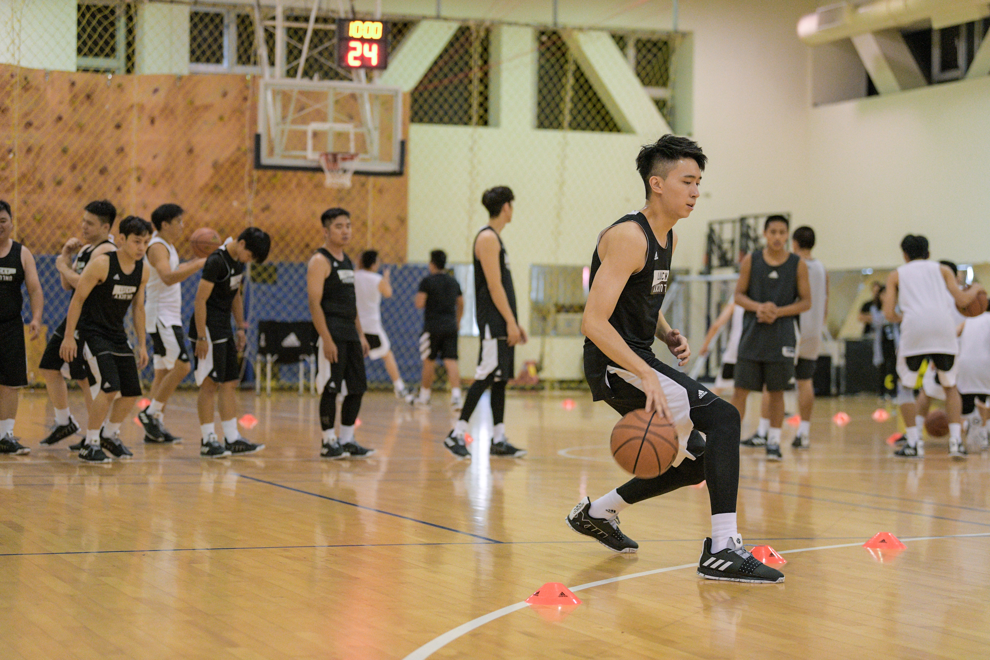 自己的好運、對手的惡夢！adidas 最新鞋款 Harden Vol.3 實戰開箱心得分享！