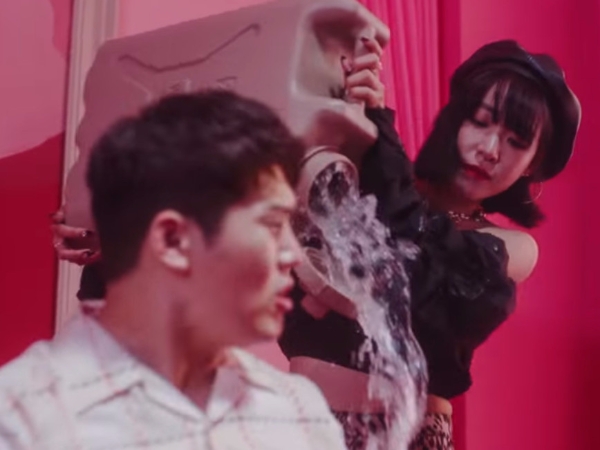 送你一支番仔火！Tiffany  超美MV造型，居然要「燒男友」！
