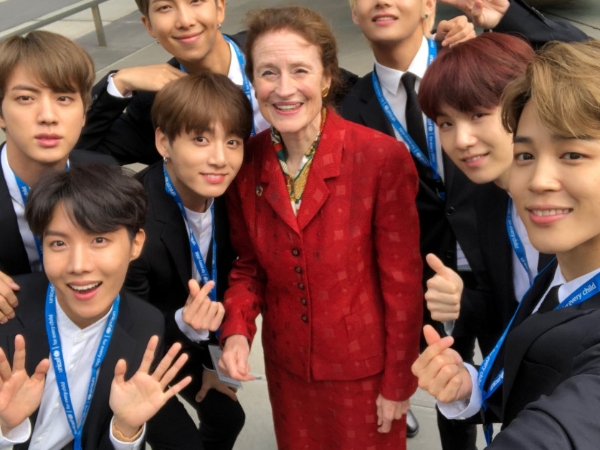 從「BTS 防彈少年團」獲得髮型靈感吧！韓系當道，小賈已經沒有參考價值？