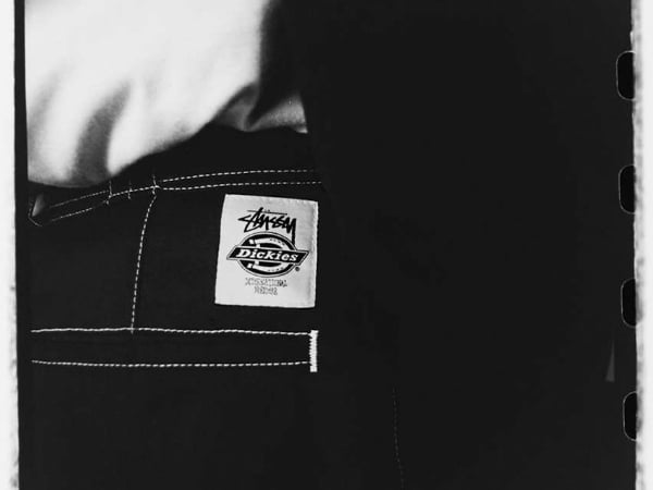 Stussy x Dickies 聯名推出 50 年代復古工裝！專屬系列 LOGO 超特別，本週將在官網發售！