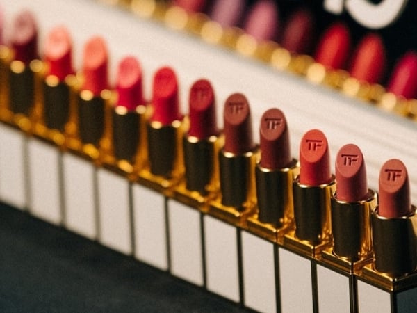 別當冤大頭！女人心目中的夢幻逸品「 TOM FORD 唇膏」 7 招辨別真假