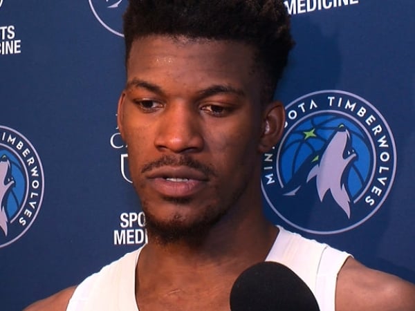 好尷尬！Jimmy Butler 率領替補打爆先發球員　怒噴灰狼經理「沒有我你們根本不會贏球」