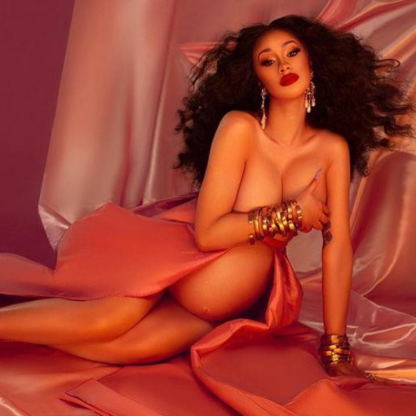 「如果我又懷孕了你們會生氣嗎？」 Cardi B  第一胎出生未滿三個月又在推特上語出驚人！