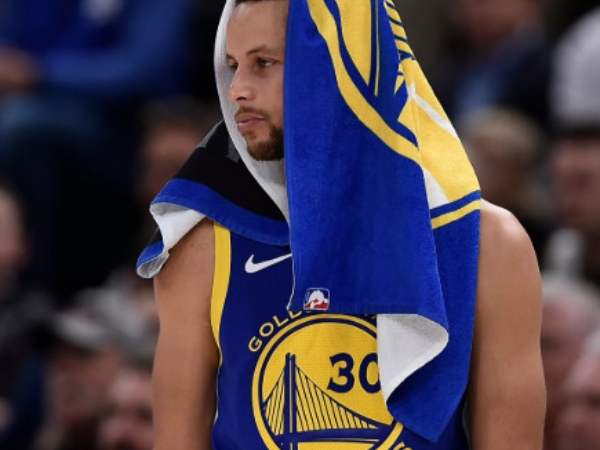 Curry 怒砍 30 分也無用！金塊送出「再見麻辣火鍋」笑納 3 連勝　勇士本季首度吞敗！