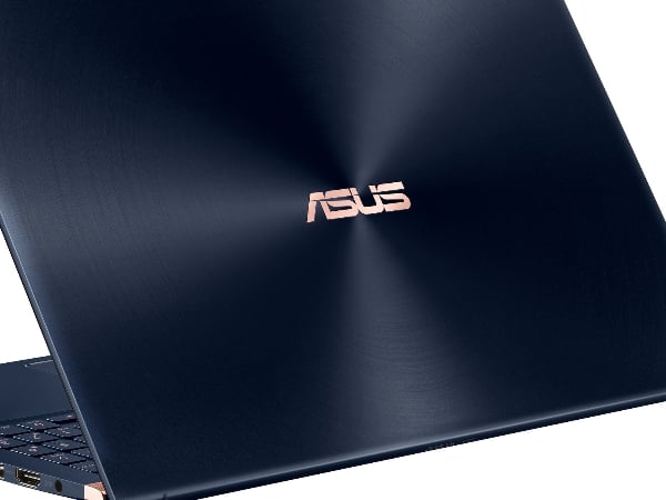 美 ‧ 力無邊！世界最小15吋筆電—ASUS ZenBook 15 即日起輕巧上市