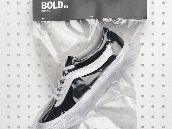 90年代經典鞋履 Vans Bold Ni復刻重現