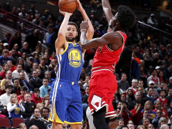 「佛祖模式」再度開啟！Klay Thompson 單場 14 顆三分球打破 NBA 紀錄　射到對手懷疑人生！
