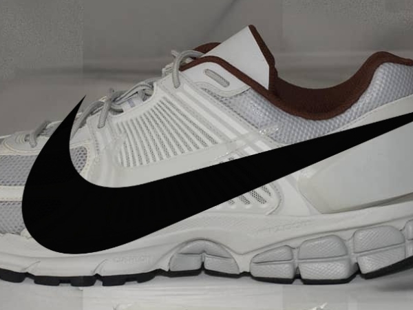 只知道 Off-White？Nike 這雙最新聯名照樣讓你帥到沒朋友！