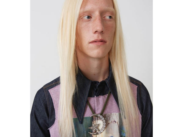 用服裝向傳奇吉他手致敬！Acne Studios 釋出全新系列「The Johnny Winter Project」