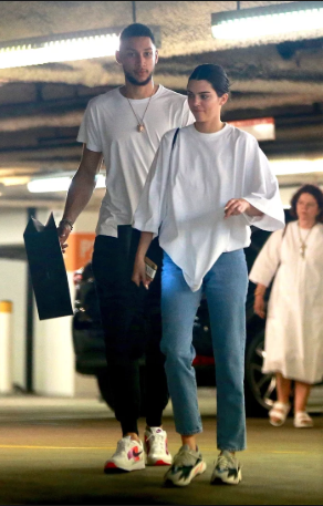 舊情復燃？NBA 球星 Ben Simmons 與超模 Kendall Jenner 疑似複合　網：小心「卡戴珊魔咒」