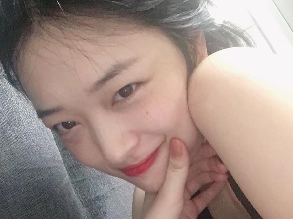 為什麼韓妹子素顏都能「白皙通透」，而我卻痘痘滿臉？原來他們都是這樣「洗臉」！