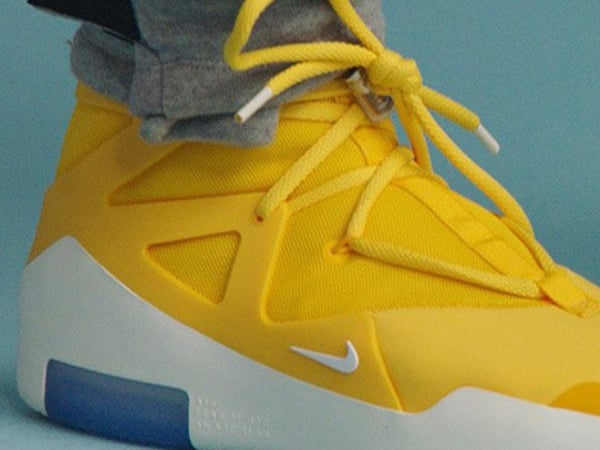 先別管它到底是休閒鞋還籃球鞋了！Fear Of God 主理人再度放火揭露 NIKE AIR FOG 1 新色