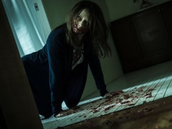 你沒看過這樣的 Vivian！《人面魚》中邪樣嚇壞眾人　女神自爆曾經被鬼附身