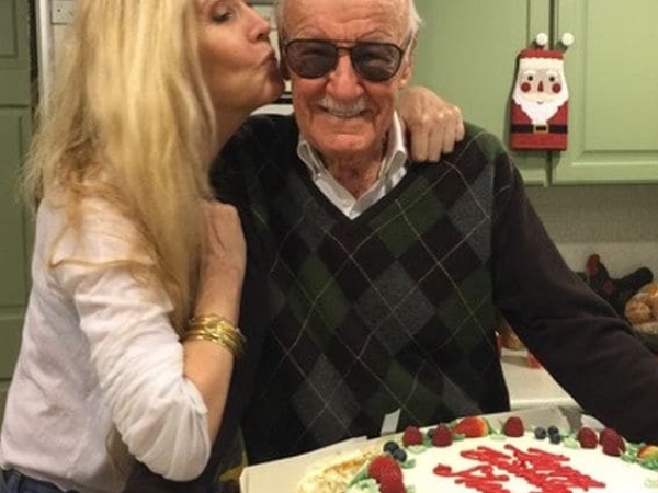 「漫威之父」最後遺作曝光！Stan Lee 女兒：「我們創造了最後一位超級英雄，他的名字是⋯⋯」
