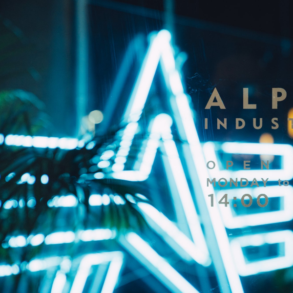 Alpha Industries 東區旗艦店開幕！美日線商品一應俱全，各式軍外套等你來挑！