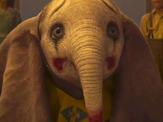 配樂一下秒哭!迪士尼《小飛象》真人版最新預告搶先看 還記得 Dumbo 飛向天空的感動嗎?