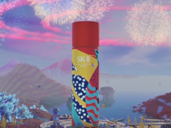 SK-II青春露KARAN限量版第二波 PiteraWonderland跨界動畫上線！ 竇靖童、Chloe、綾瀨遙 帶領一秒進入異想世界 全台專櫃迷炫上線！！