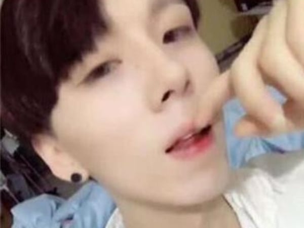 不化妝拒出門！小哥哥每天「花 2 小時化妝」 小編：該不會都是女友在催你吧...