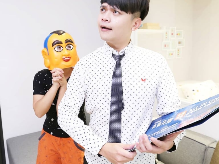蔡阿嘎當總統、How How 當行政院長？網路推爆「網紅內閣」名單   網友笑翻：國防穩了！