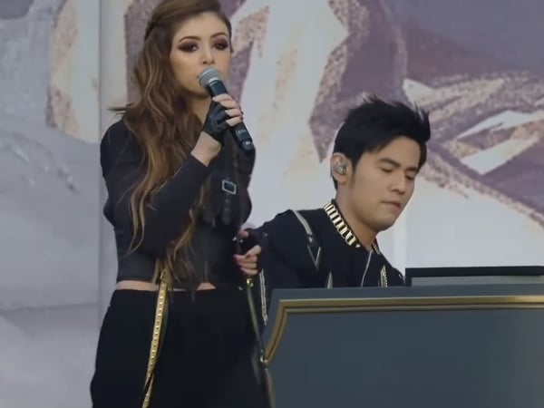 演唱《LOL》主題曲在台爆紅!「逆流而上」女主唱超愛打遊戲 切磋大勝周董謙虛讚:他也很強!