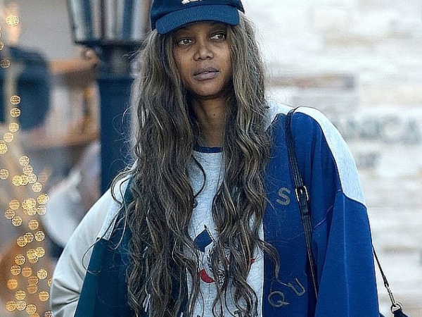 《超級名模生死鬥》Tyra Banks 素顏上街　被狗仔拍攝到暗沉憔悴反差模樣！