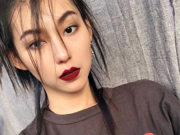 「男友超不懂 6 個妝容」！女友暴動：「橘唇被你講成偷吃檳榔！」