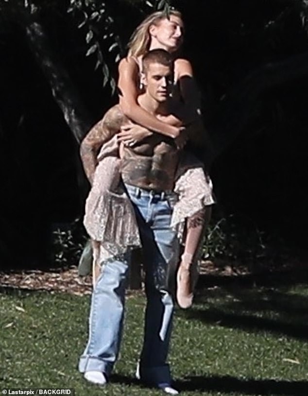 太幸福！小賈斯汀與海莉將首度以新婚夫妻之姿登上《Vogue》　甜蜜拍攝時尚寫真！