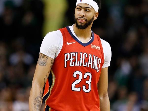 瞬間起飛？驚傳 Anthony Davis 或將於年底前加盟湖人　球哥等年輕小將都被當作交易籌碼！