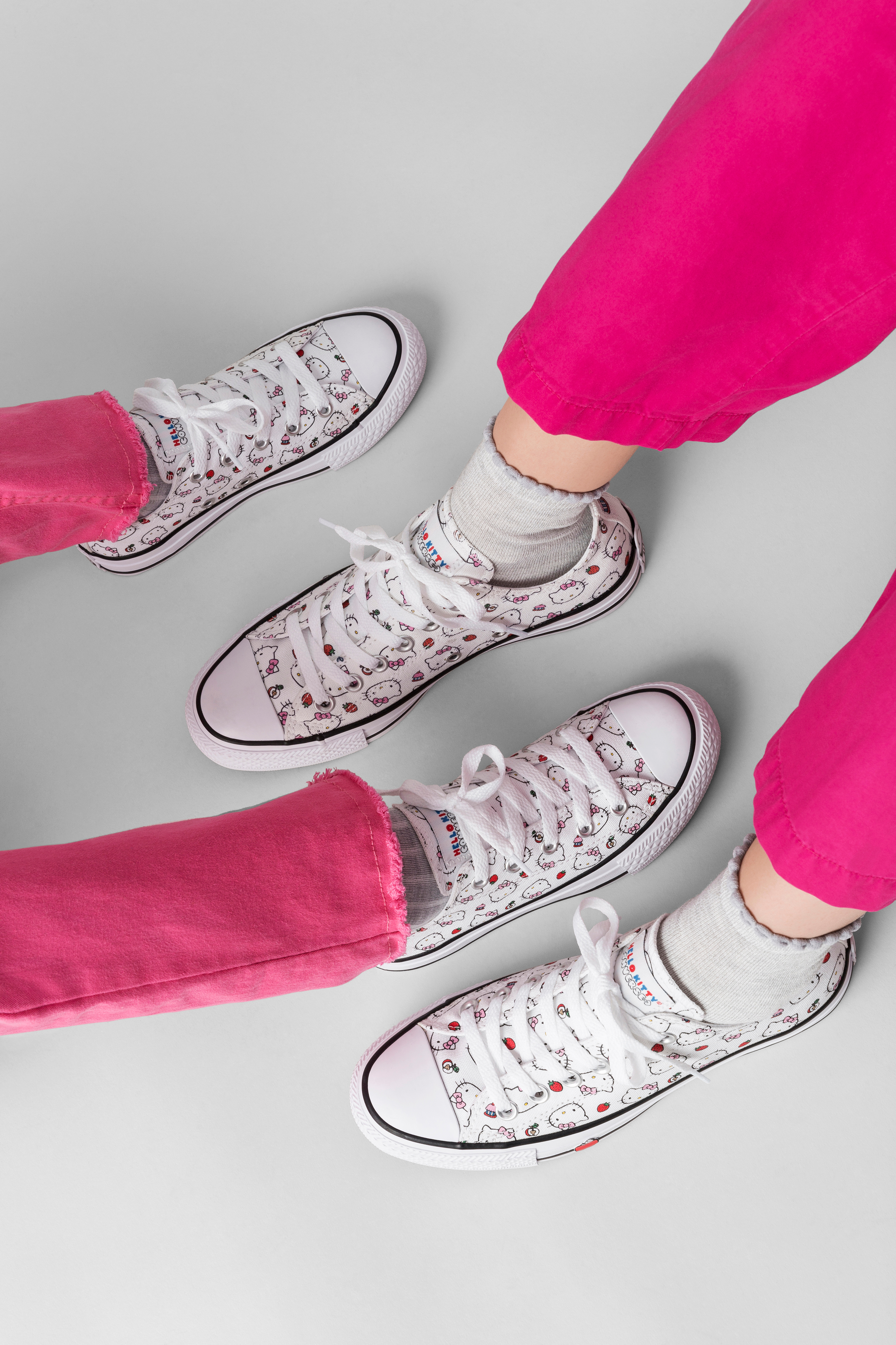 Converse X Hello Kitty 再次聯手推出全新合作系列