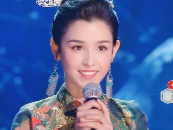 四千年一遇美女 22歲哈尼克孜顏值如仙女下凡
