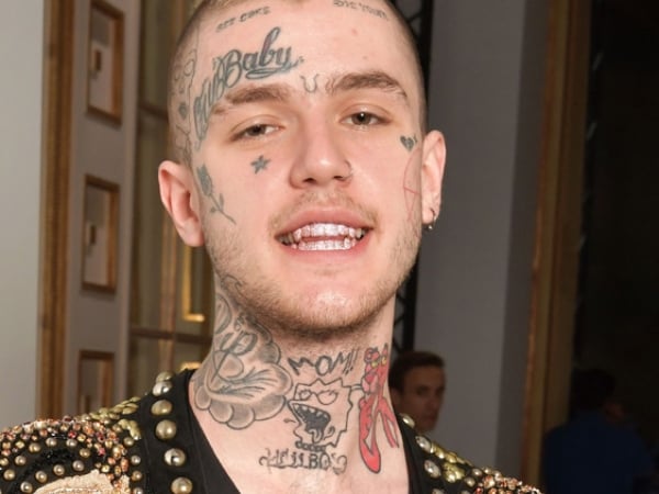 不捨！「我覺得我會一個人死在屋子裡」！Lil Peep 逝世後〈Life Is Beautiful〉歌曲解析！