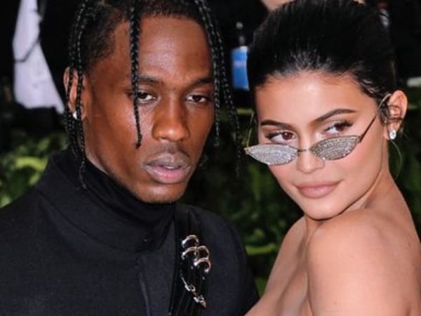 Kylie Jenner 跟 Travis Scott 要結婚了?聖誕禮物透露玄機