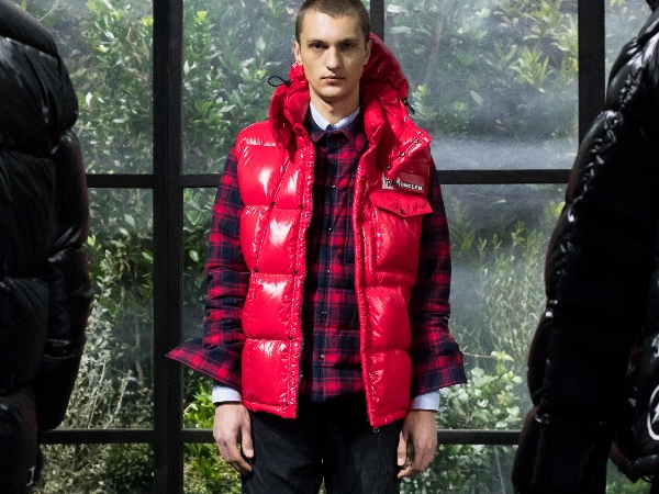 MONCLER X 藤原浩第二波聯名商品上市了！藤原浩大玩色彩混搭，創造獨一無二的毛衣設計！