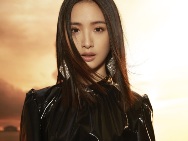 周子娛樂2019年曆  美出新高點  一定要擁有！