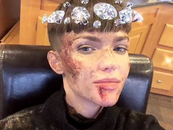 Ruby Rose 一張帥臉為了新戲而破相滿是傷口　中性氣質迷倒觀眾讓她動作片戲約不斷！
