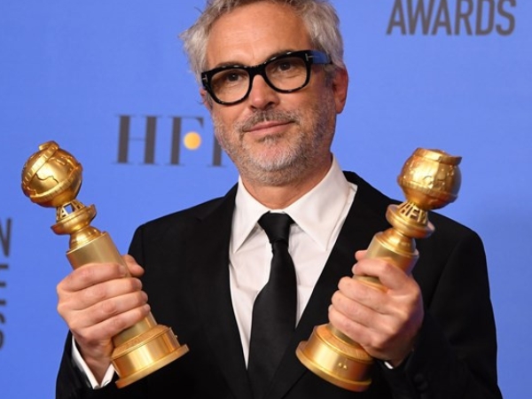 記者質問《羅馬》為何與 Netflix 合作而不上傳統院線？金球獎最佳導演怒氣回應！