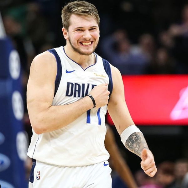 Luka Doncic  決勝節再開無雙！神砍7分助球隊屠狼 並達成詹皇 04 年的「這項紀錄」