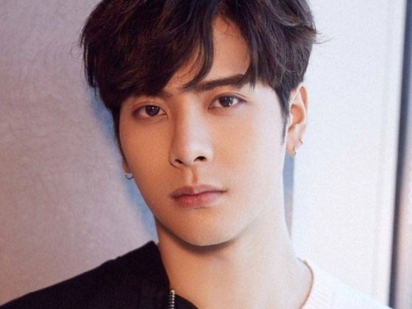 周杰倫親自轉發！王嘉爾翻唱神曲〈安靜〉太好聽　釣到本尊「7 字讚賞」