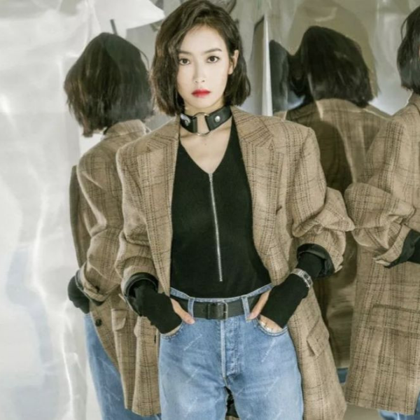 就是要墊肩！編輯不藏私的 3 種復古穿搭術　秋冬外套穿這樣最顯瘦！