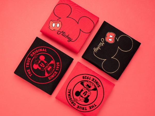 bossini X Mickey & Friends 新春聯名系列 打造最潮的拜年造型