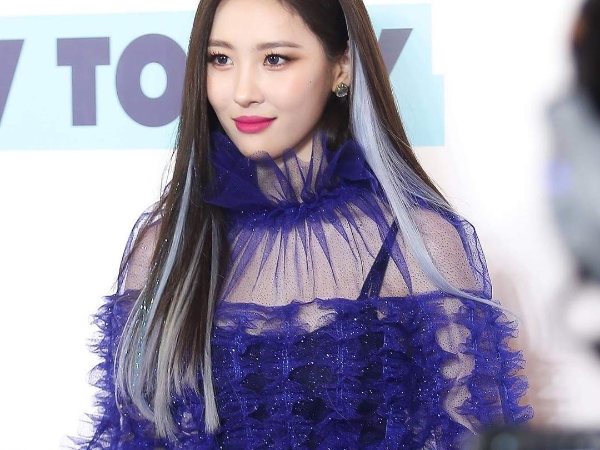 真正的「自帶光圈」！太妍、宣美都瘋狂著迷的「 Twinkle Hair」，竟然在家就能自己輕鬆完成！？