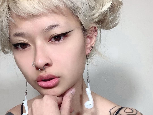 怕 AirPods 不見怎麼辦？  效仿美國網友把它變成耳環不就好了！
