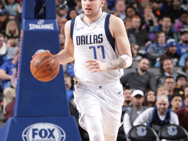 末節連拿 13 分!「歐洲天才」Luka Doncic 砍 28 分 9 籃板 6 助攻 帶領獨行俠逆轉擊敗拓荒者!