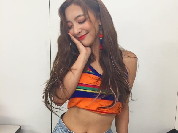 自從個人 solo 後就重新投胎了？ F(X)  Luna 用這 4 招「居家瘦腿密技」擺脫金剛芭比腿！