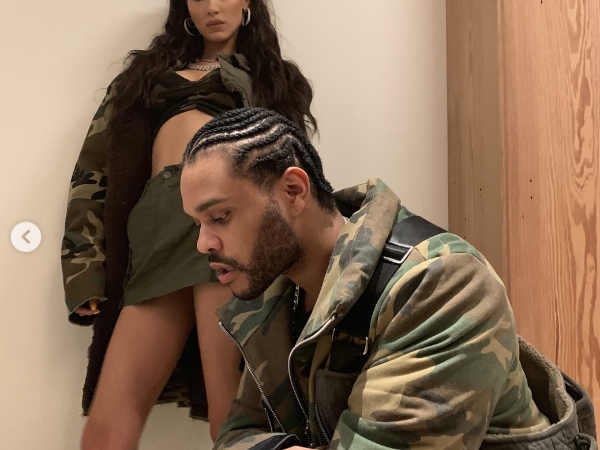 貝拉哈蒂德爆乳迷彩風格現身威肯 29 歲派對!威肯帥氣編髮造型不敵高半個頭的貝拉