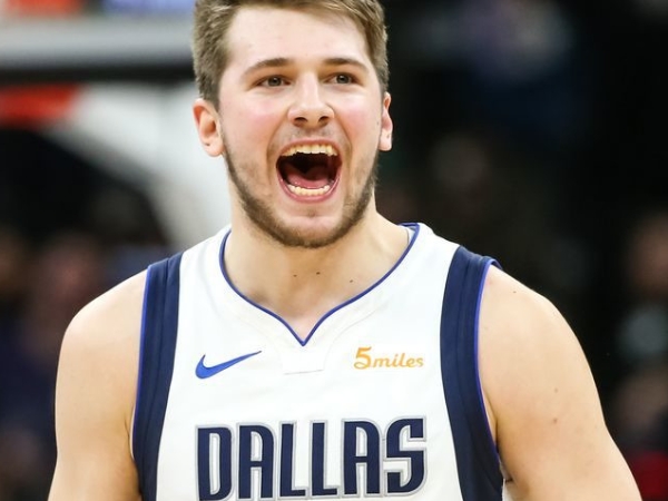 「歐洲天才」Luka Doncic 人氣到底有多夯？連比賽嚼過的口香糖都可以拍賣 30 萬元！